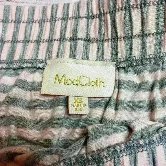 Modcloth off the shoulder blouse Size XS - Picture 8 of 10